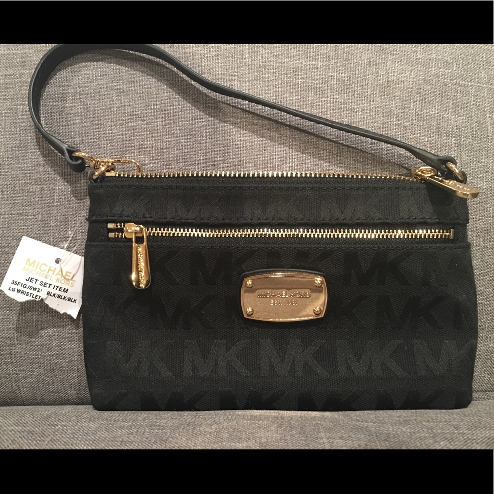 Michael Kors Jet Set Large Wristlet